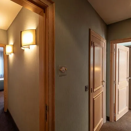 Appartement Aragon House à Bruges Extérieur photo